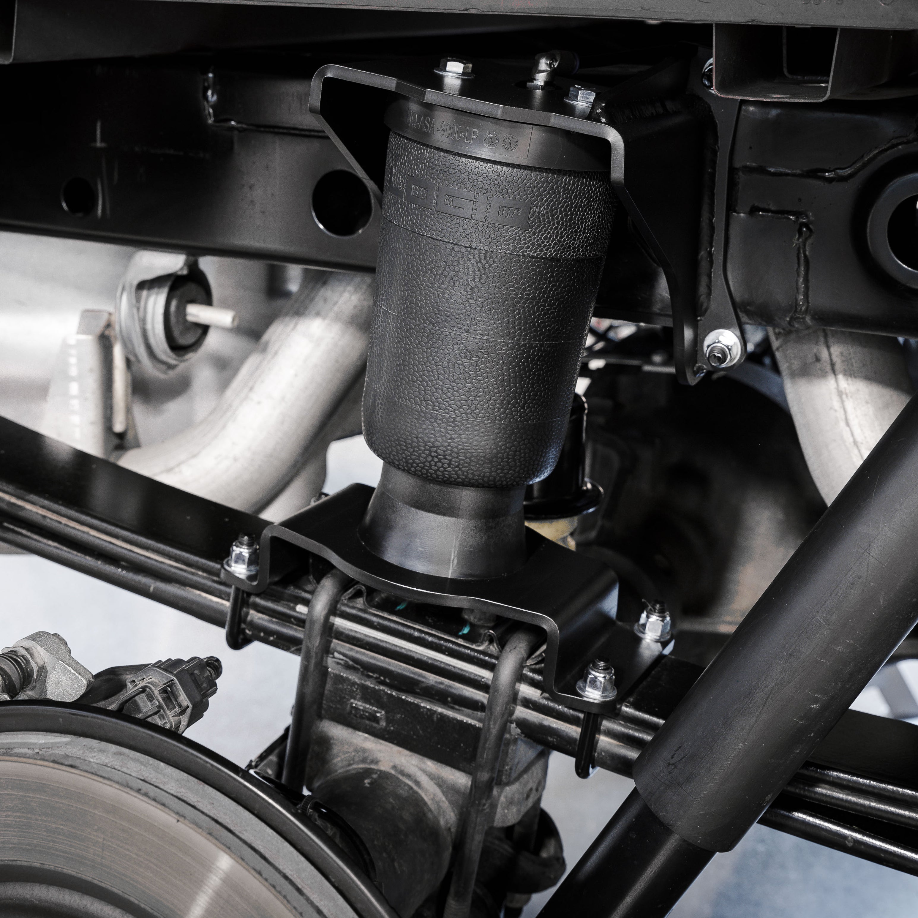 2015+ Ford F-150 - Air Spring Kit