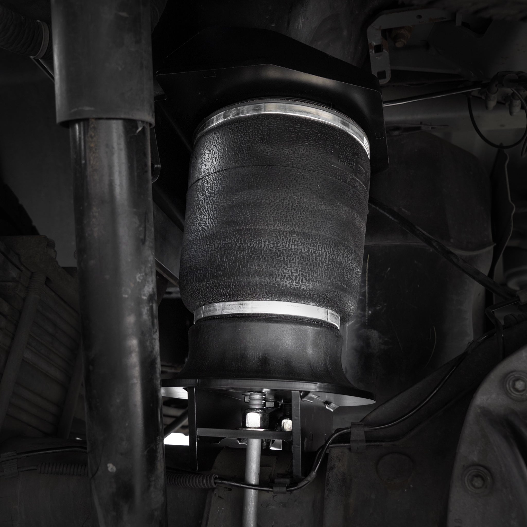 2013+ RAM 3500 - Air Spring Kit